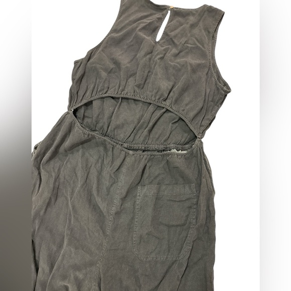 Universal Thread Jumpsuit Open Back NWT - Picture 12 of 13